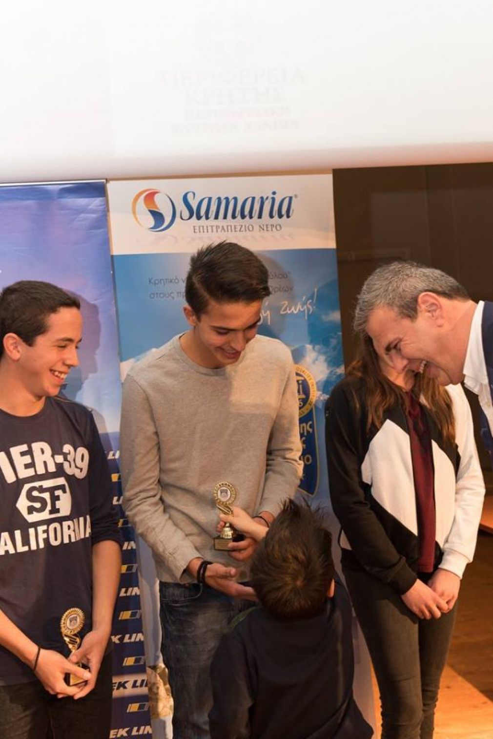 Βραβεύσεις...