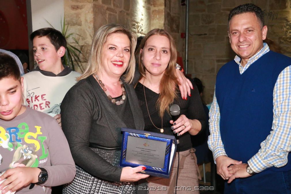 Τα αξίζει όλα...