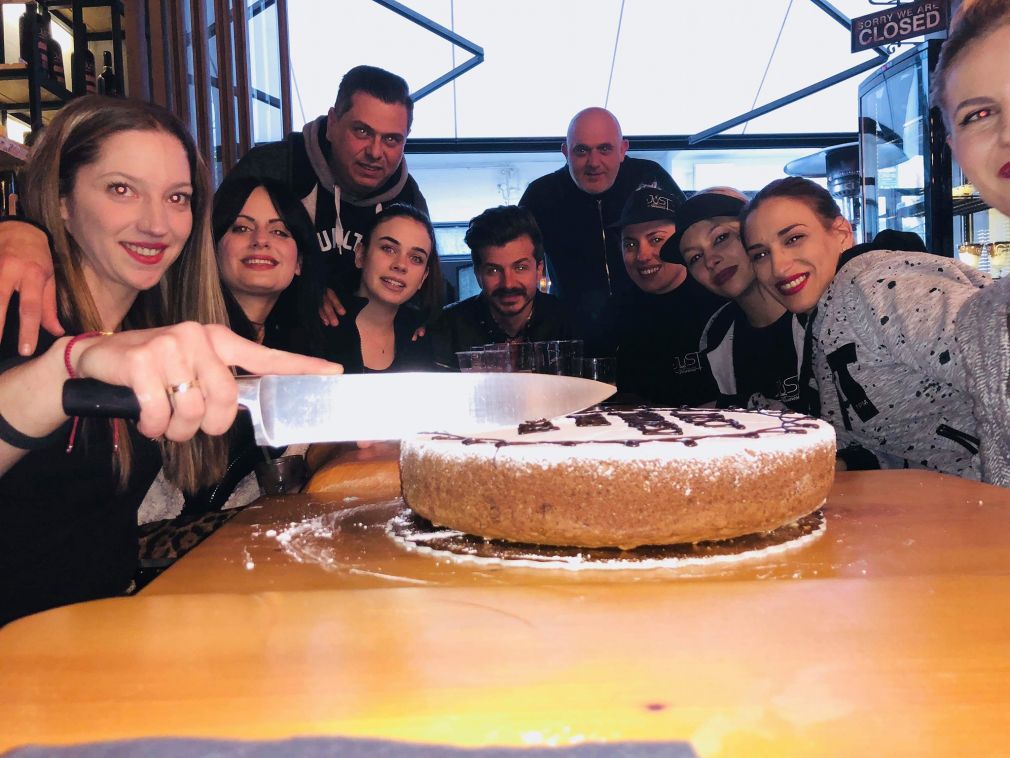 Έκοψε την πιτούλα του το Just Veronesi...