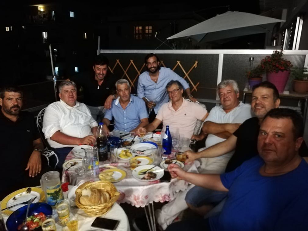 Κάτι “ψήνεται” ή μπα;