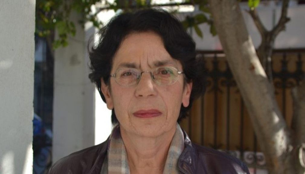 Άσε μας... αγαπητή μου... Άσε μας...