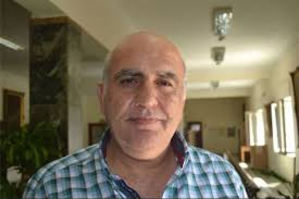 ΝΕΚΤΑΡΙΟΣ ΑΛΕΞΑΝΔΡΑΚΗΣ μακριά και... αλάργα!