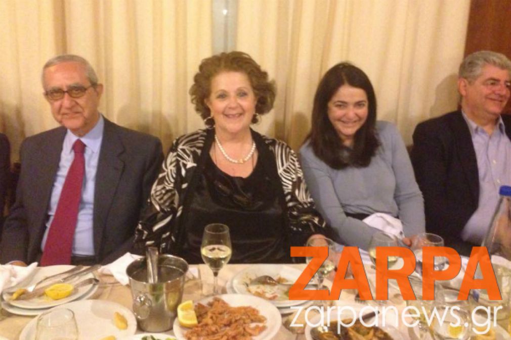 Τούλα, Τούλα... υποκριτούλα... που έλεγε ο Μπίγαλης!