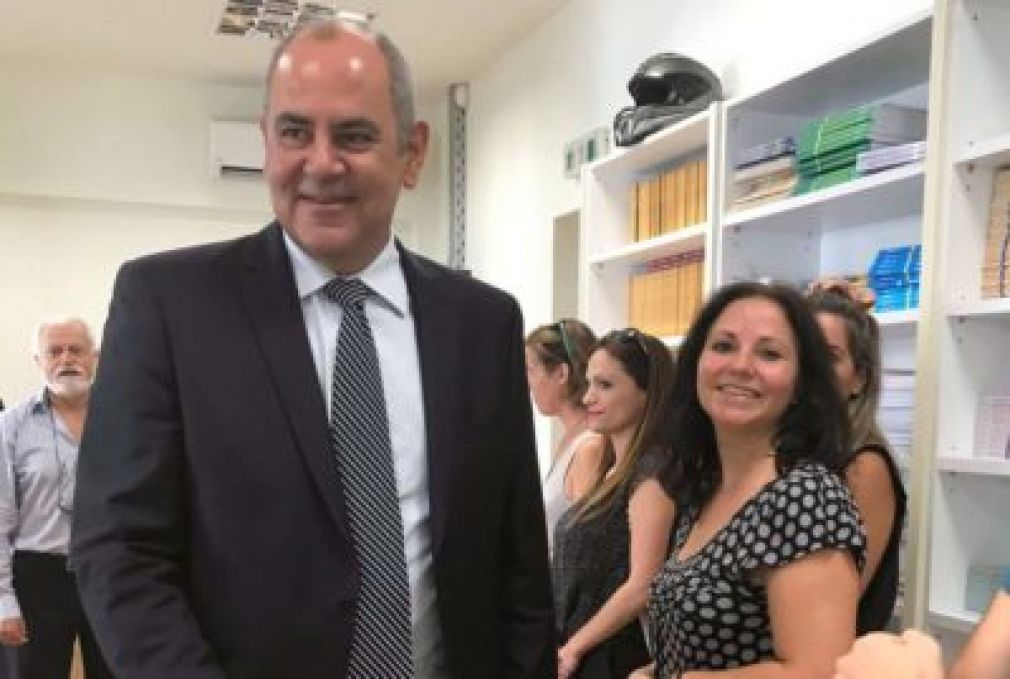 Kερδίζει η παιδεία... αλλά χάνει κόσμο ο Διγαλάκης!