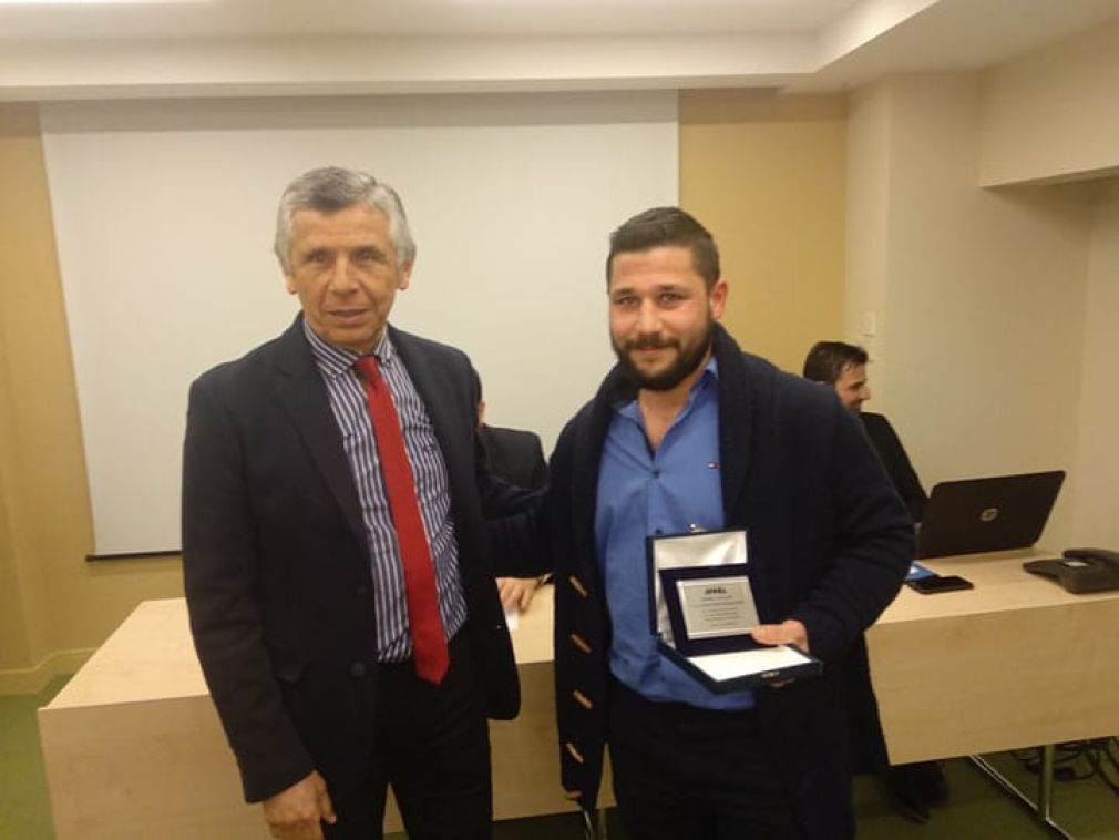 Ενοχλημένος ο πρώην πρόεδρος από τα χάλια της Νέας Κυδωνίας