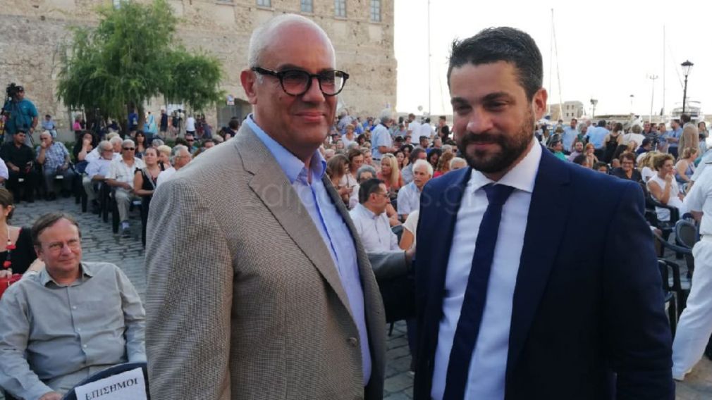 Έλεος... Όλα μα όλα... είναι δικά του; Κατάντησε βαρετό!