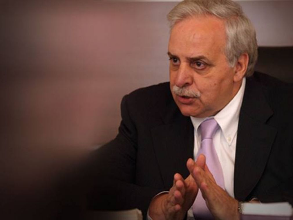 Φίλοι... και εχθροί του Δαμιανάκη