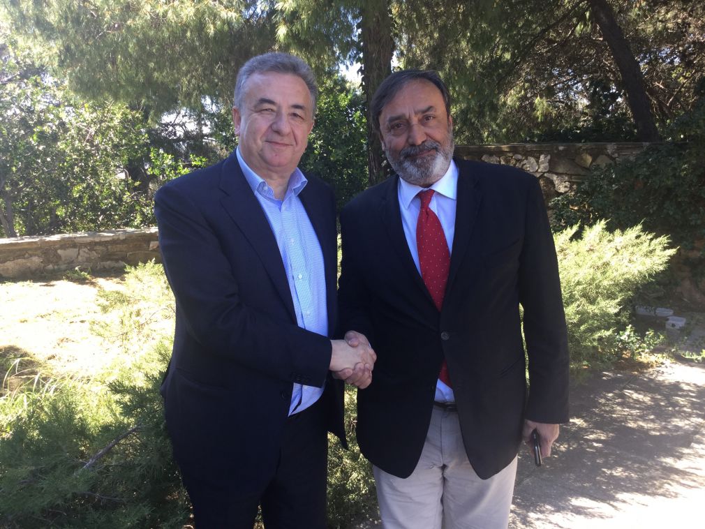 Καλά που υπάρχει ο Γύπαρης!