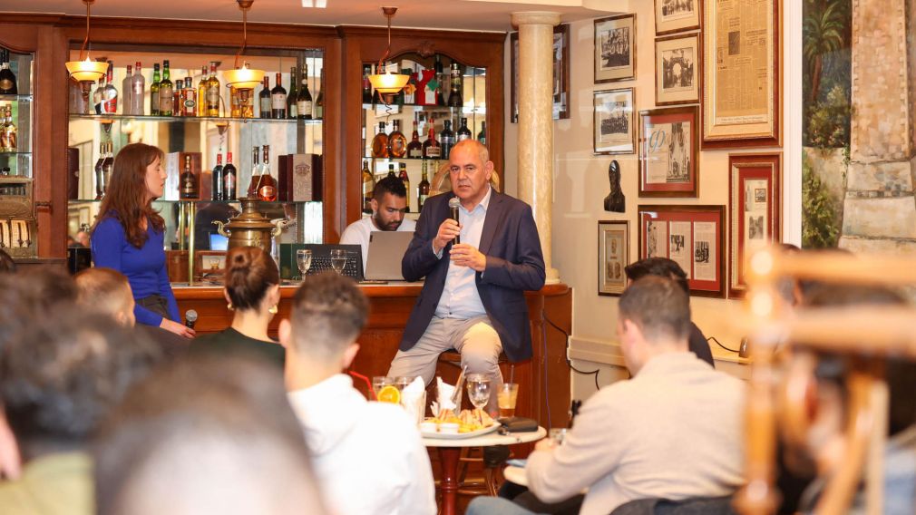 Ο Διγαλάκης... και το ατού της νεολαίας!