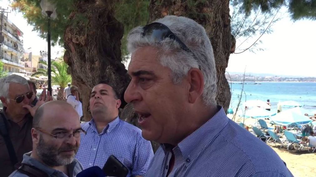 Από ονόματα... άλλο τίποτα!