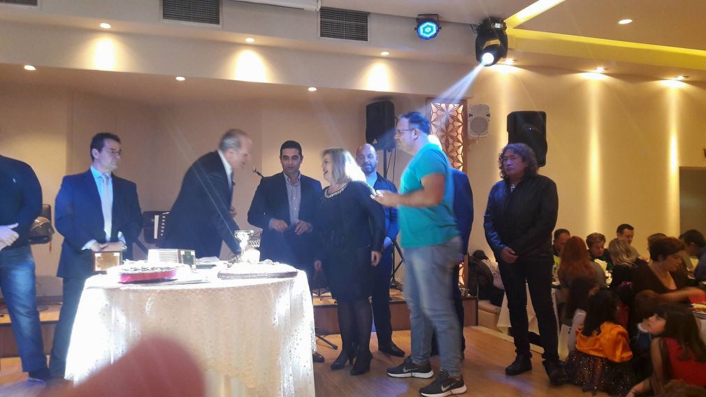 Τιμή για όλους...