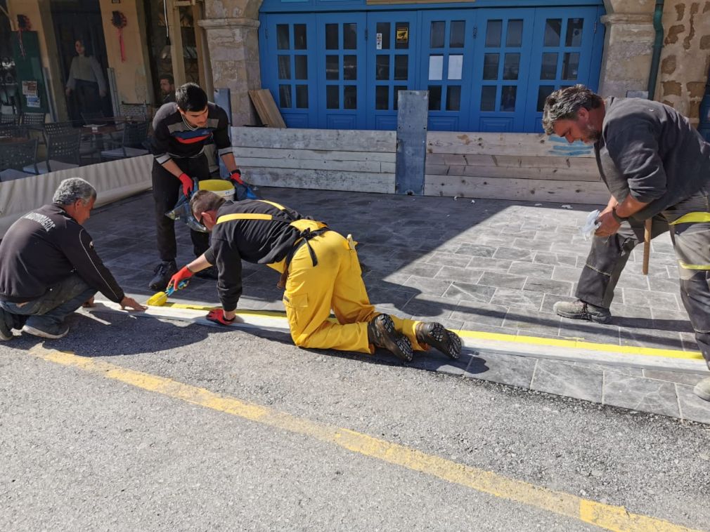 Δύσκολα τα πράγματα στο λιμάνι...