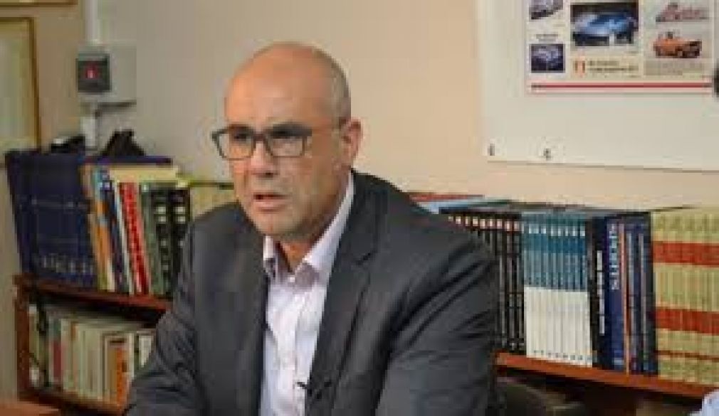 Ιερά εξέταση για Βάμβουκα...