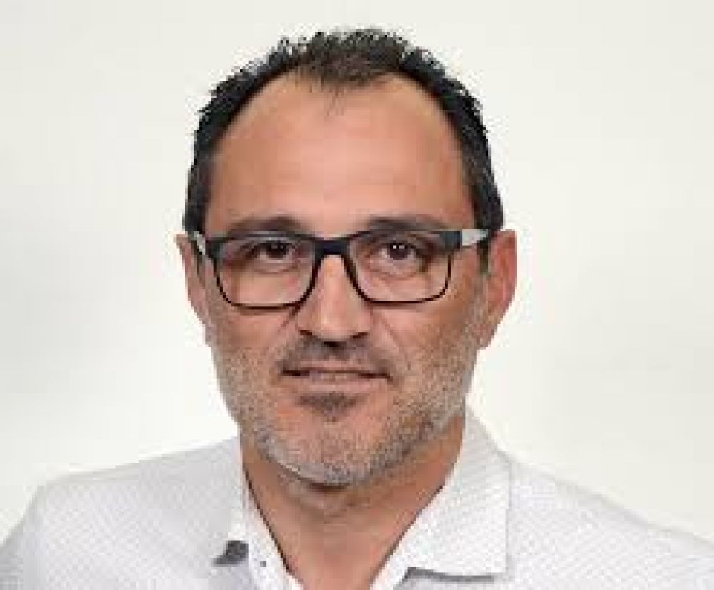 Ένας παλιός μας γνώριμος στο πλευρό του Ευτύχη!