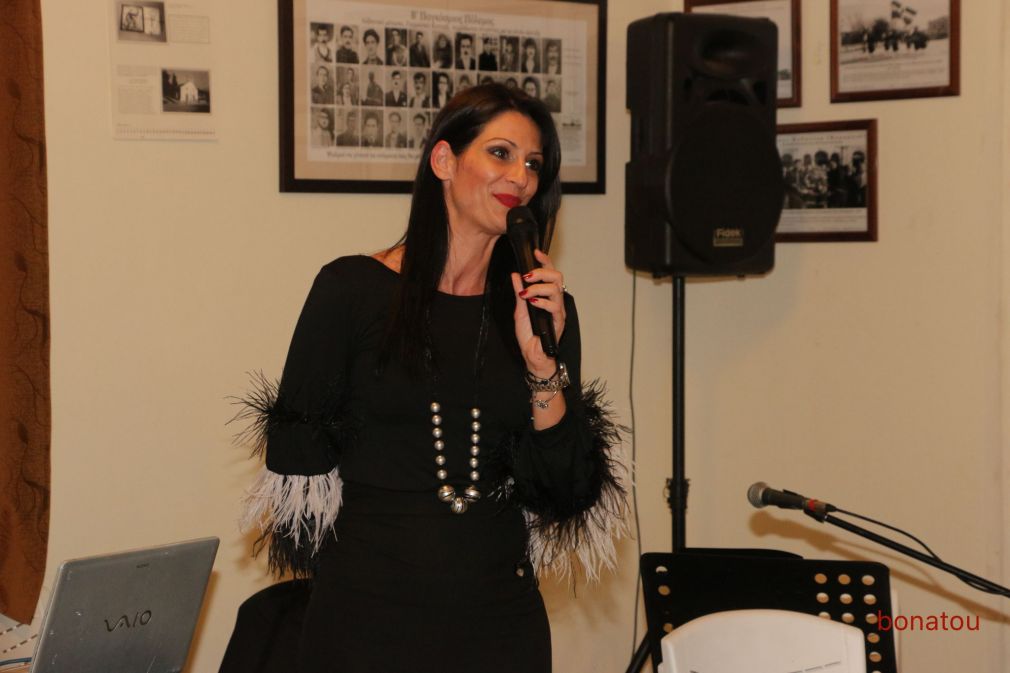 Δύο εκπομπές...