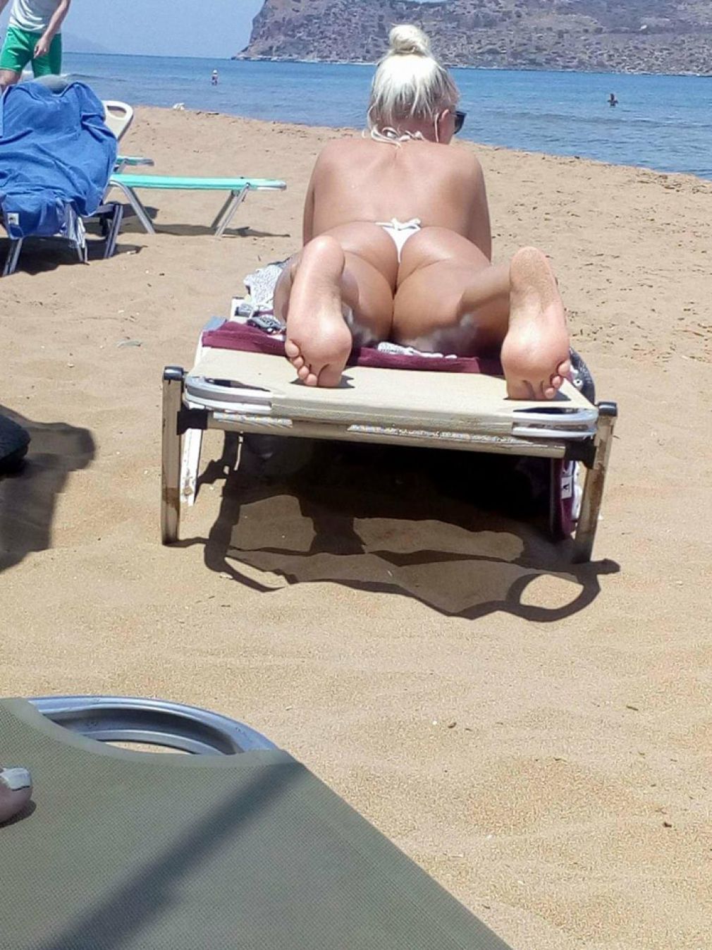 Εντάξει... δεν γίνεται...