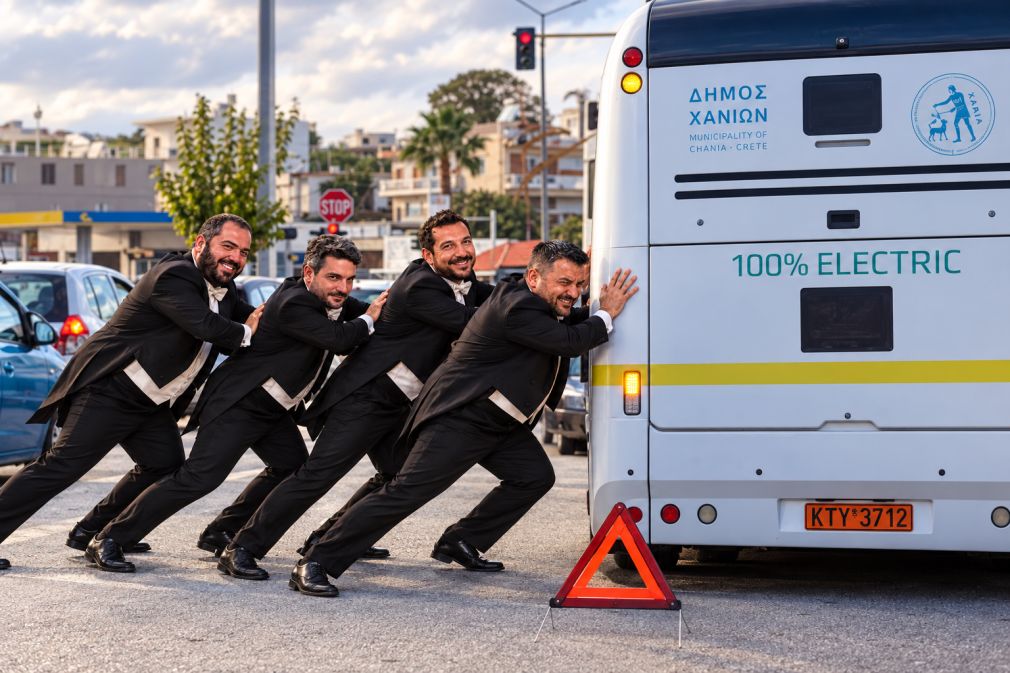 Προς Θεού... μην μηδενίζεται την προσπάθεια των "παιδιών"!