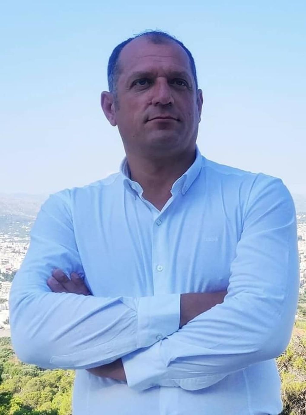 Γιατί νομίζω ότι θα του γίνει τελικά πρόταση;