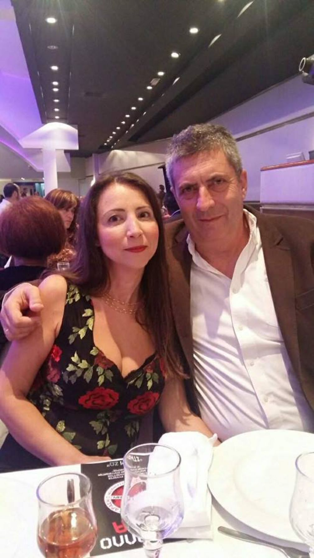 Στην μάχη του σταυρού και η Χαρά...