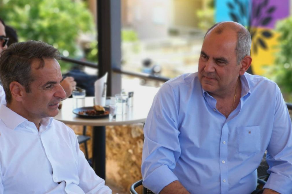 Ούτε κατά τύχη δεν το βλέπουμε!