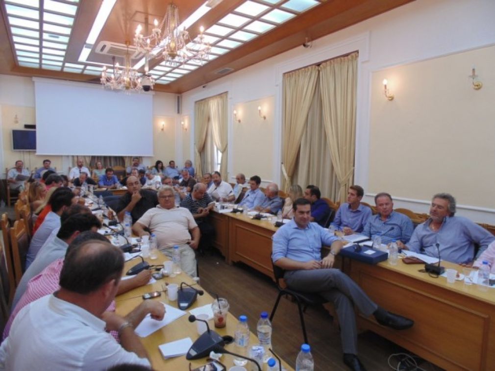 Άκλαυτοι... κοπέλια... Άκλαυτοι...