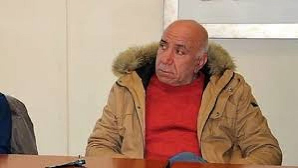 Χαλάρωσε λίγο Ευτυχάκι... χαλάρωσε...