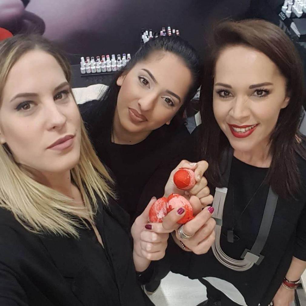 Τρέχει...η Δουρουντάκενα!