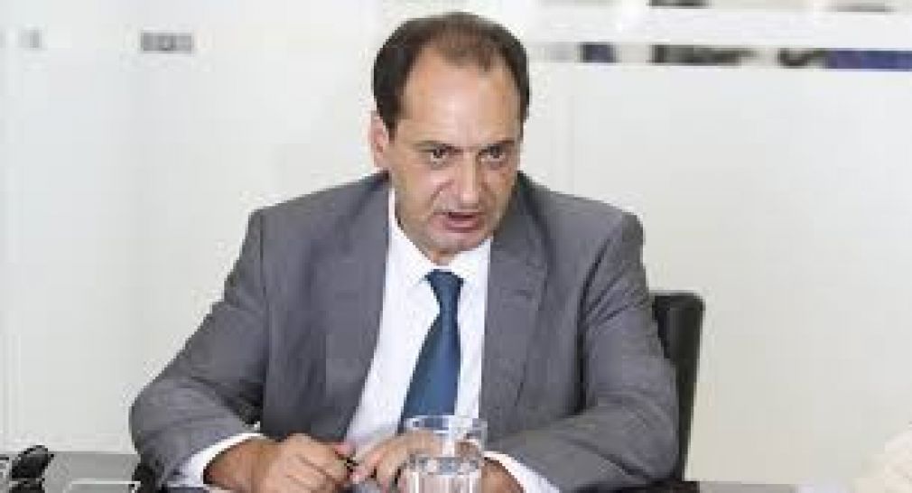 Γρόθος είσαι και φαίνεσαι κύριε “πηδηματούλη Σπρίτζη”