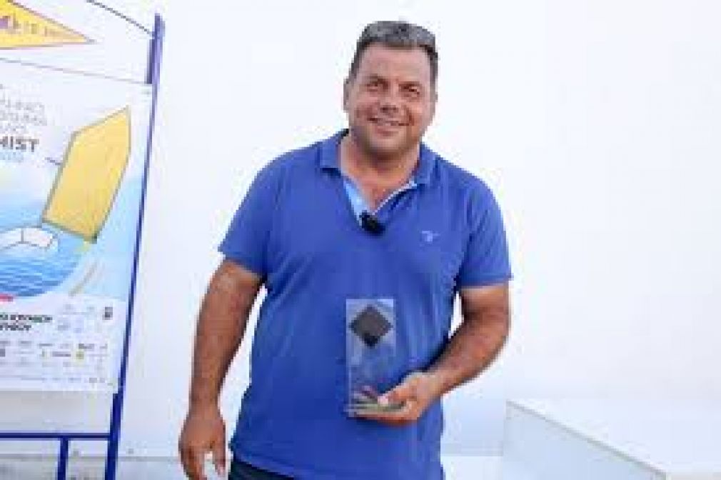 Θα κάνει δουλειά εκεί ο Κλωθάκης!